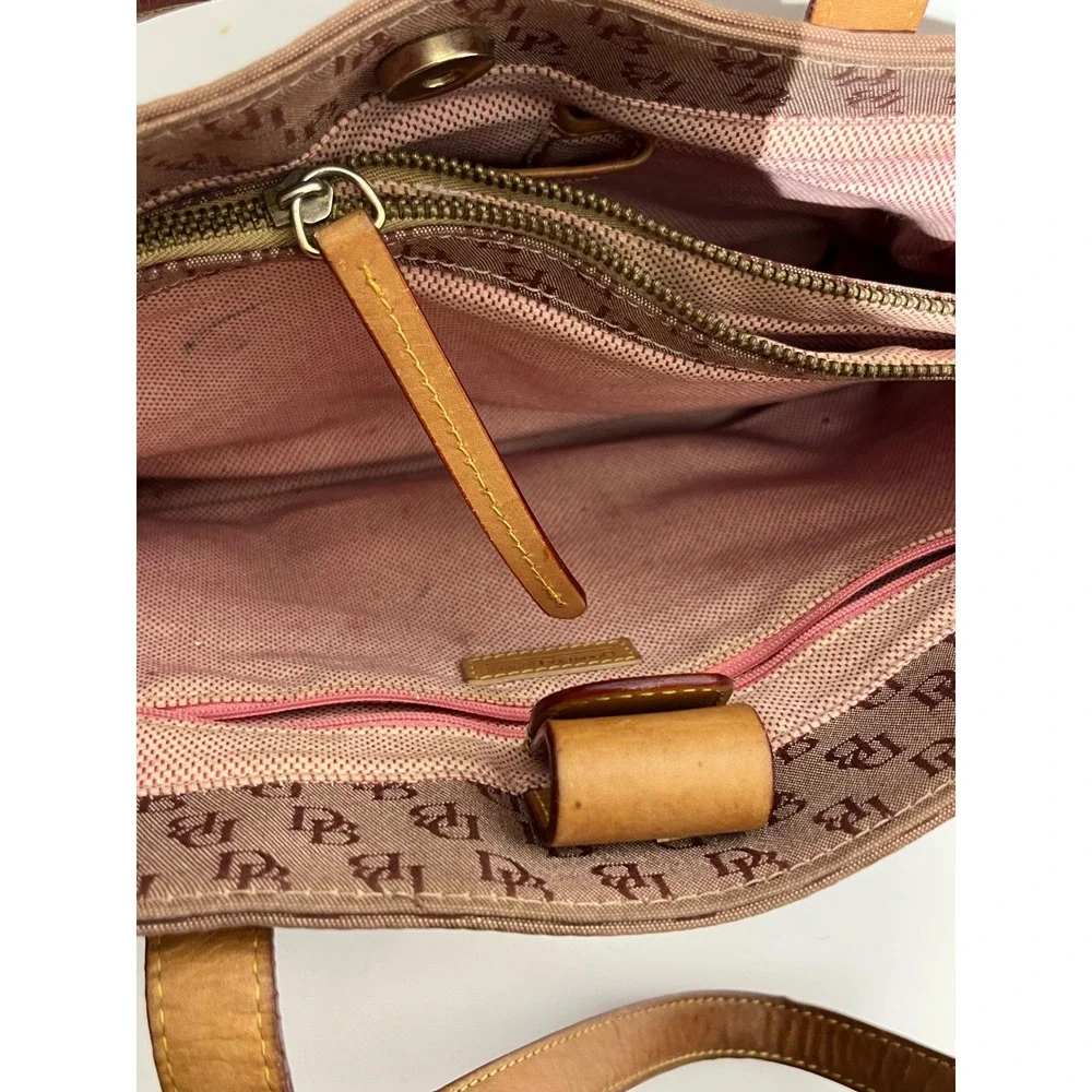 Dooney & Bourke dooney bourke
